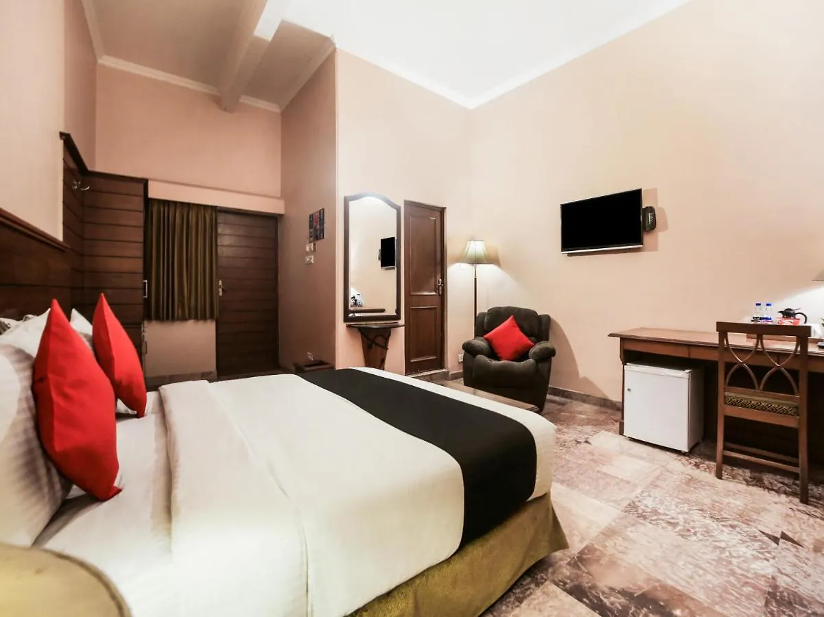 Capital O 10953 Dayal Lodge - A Boutique Hotel Agra