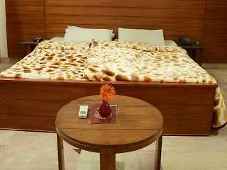Capital O 10953 Dayal Lodge - A Boutique Hotel Agra