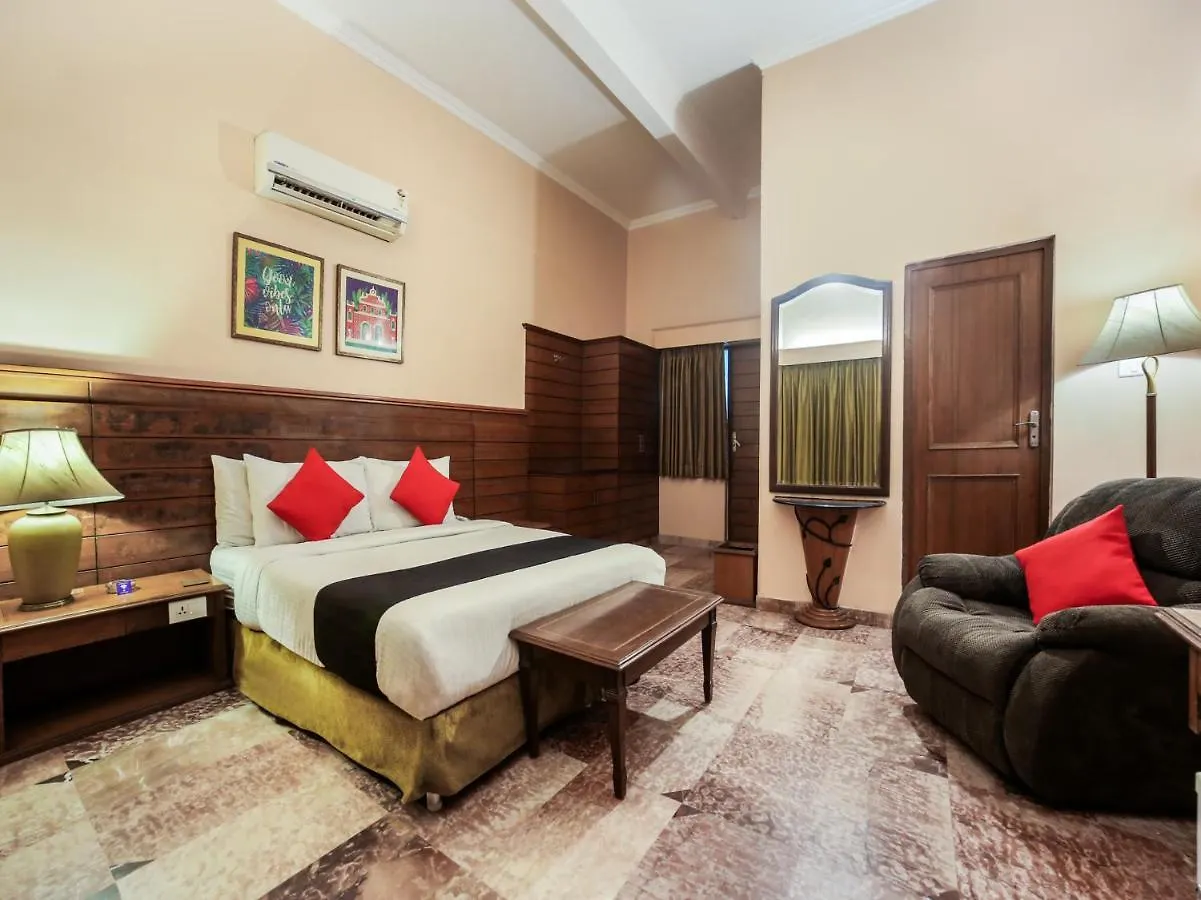 Capital O 10953 Dayal Lodge - A Boutique Hotel Agra