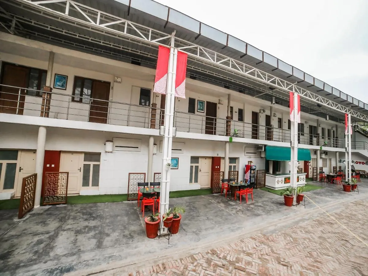 Capital O 10953 Dayal Lodge - A Boutique Hotel Agra   Agra (Uttar Pradesh)